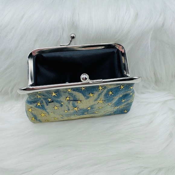 The Errands Grab & Go Quilted Nylon Handbag w/ Star Print Blue Jean Coin Purse - Picture 6 of 8